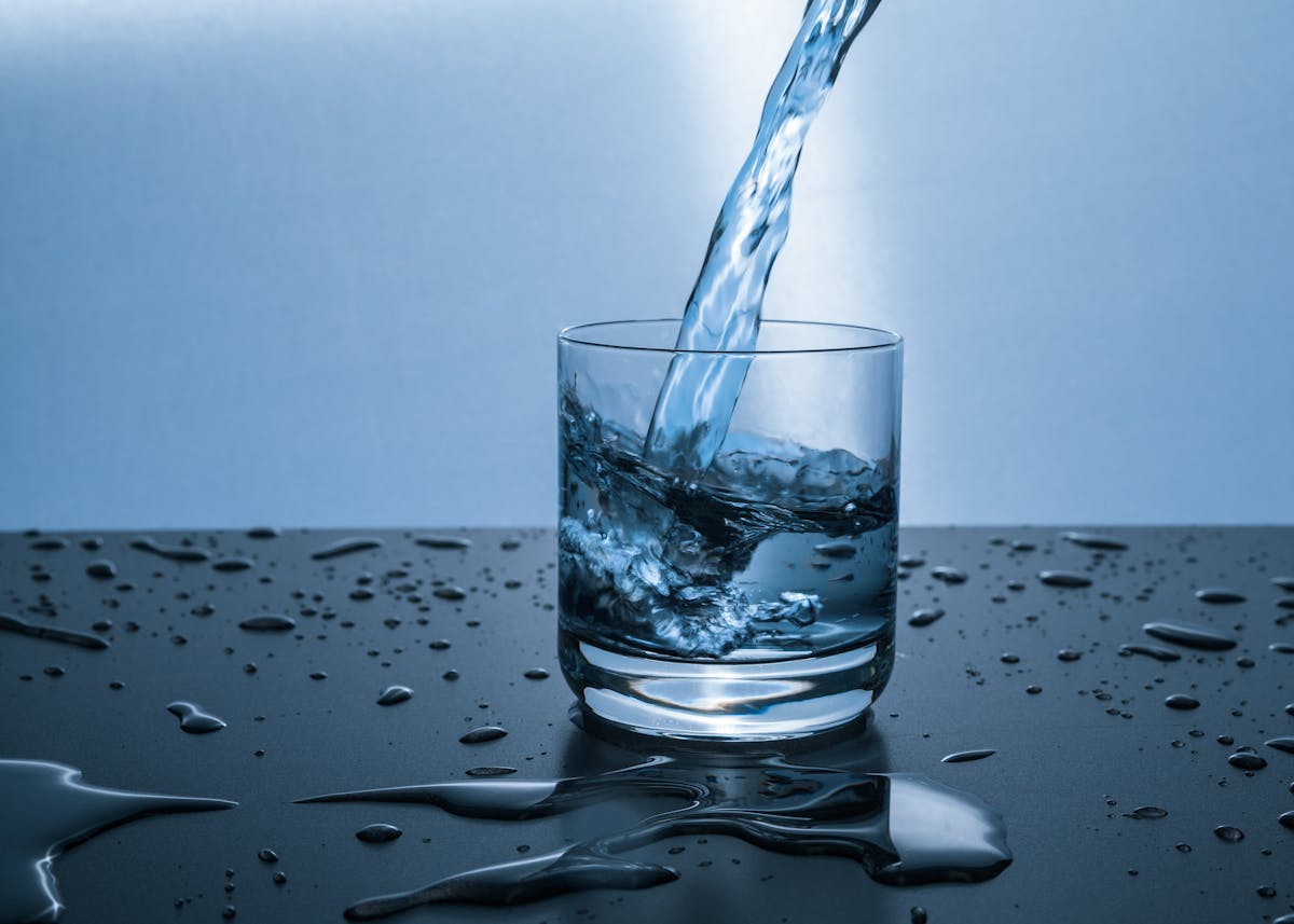 Из крана пошла жёлтая вода: что это значит